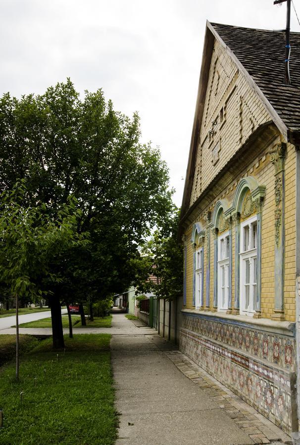 Ethno&Coffee House Tulip Panzió Dunagálos Kültér fotó